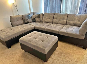 California Sectional Sofa in light Grey fabric and Black Leather