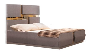 Montelle Collection